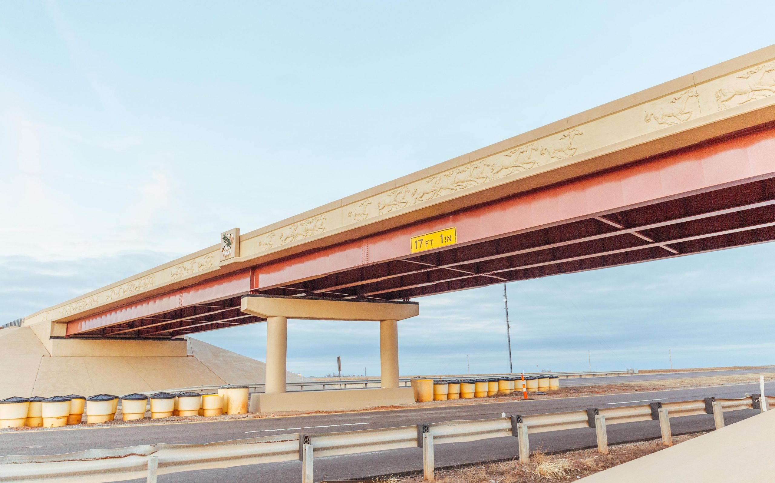 canute road bridge over interstate